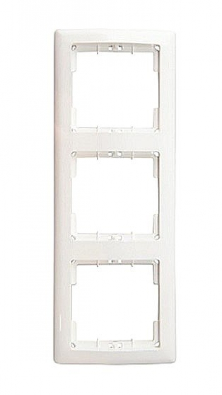 РВ03-00-0-ББ Рамка вертикальная 3 поста серия BOLERO (белый) IEK                                                                                                                                                                                          